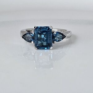 Natural London Blue Topaz Ring Sterling Silver Size 7